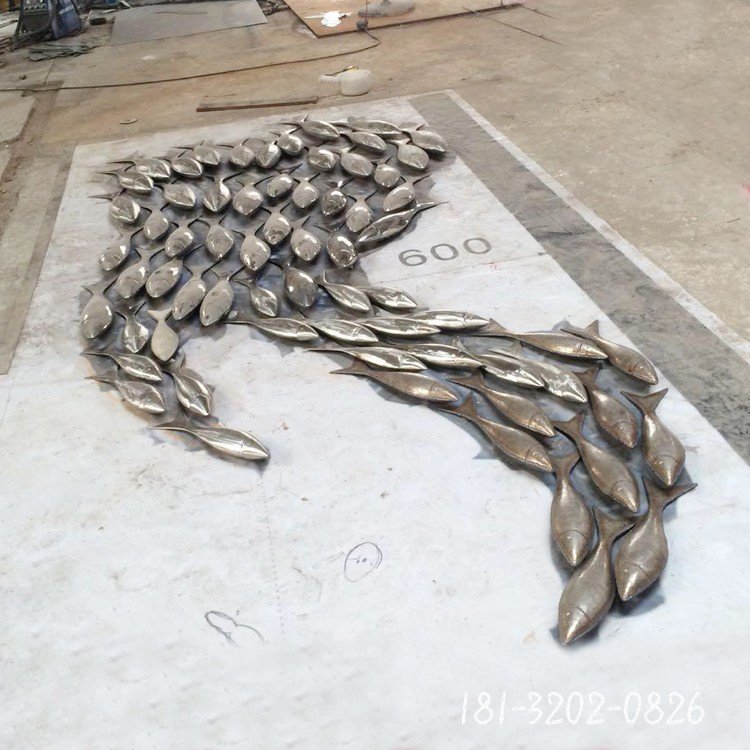 公园鱼群雕塑，不锈钢动物雕塑[1]
