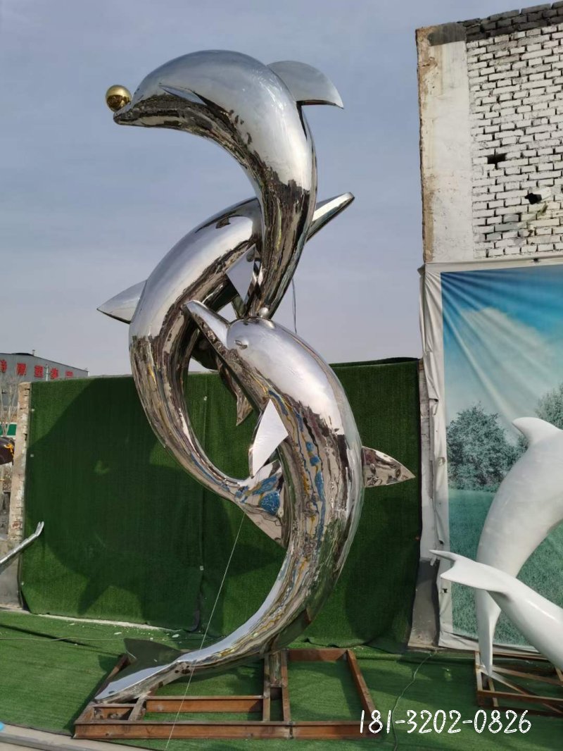 动物不锈钢海豚戏球雕塑 (2)