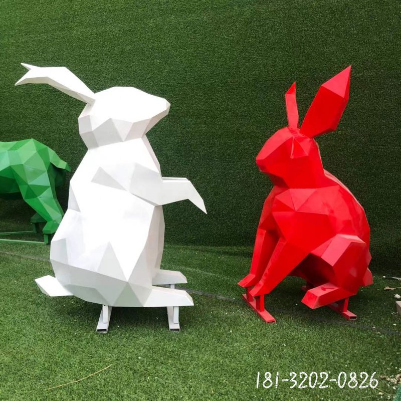 不锈钢切面几何兔子雕塑