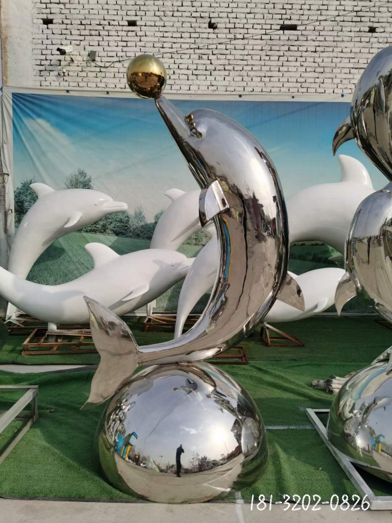 不锈钢海豚戏球雕塑 (4)