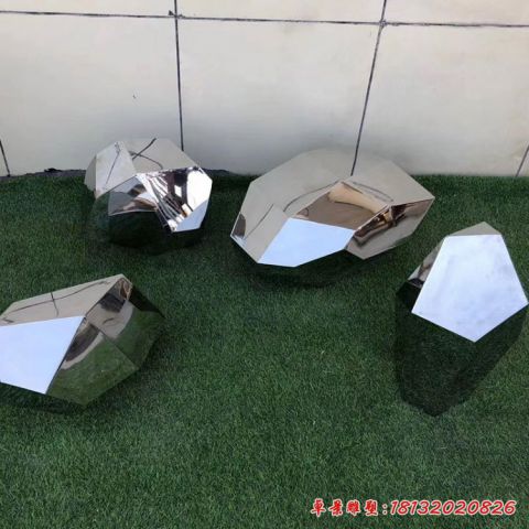 几何造型石块