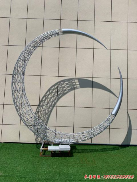 镂空月亮